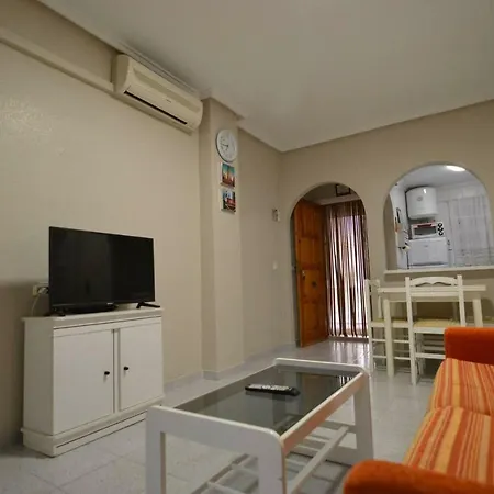شقة 2 Bedroom Full Refurbished Beach Pool *